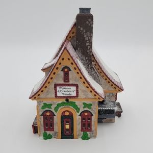 Department 56 Christmas light up village house building Popcorn Cranberry